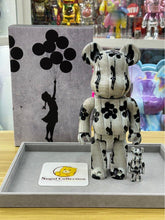 BE@RBRICK x Banksy Flying Balloon Girl 100%+400% bearbrick