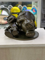 BE@RBRICK x 多啦 A 梦经典场景青铜雕塑(3 件套)限量 300 件,编号。仅作为一套出售