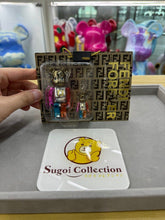 Be@RBRICK x Fendi 100% 混色版(2007 年发售)bearbrick