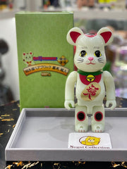 BE@RBRICK x 招财猫 400% GID 夜光 bearbrick 幸运猫 fortune cat 福入