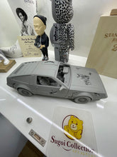 Daniel Arsham “Eroded DeLorean”雕塑灰色版(中国独家,限量 500 件)回到未来