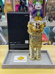 Kaws 假期 太空金色版