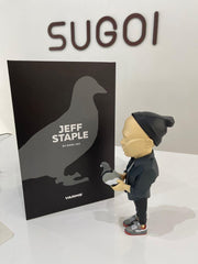 Mighty Jaxx Jeff Staple(丹尼尔·亚德饰)