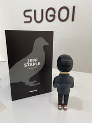 Mighty Jaxx Jeff Staple(丹尼尔·亚德饰)