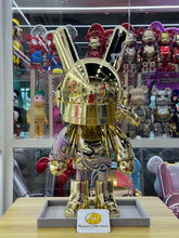 Robbi x 金龙 1000% (全球限量 50 件) 龙年限量版