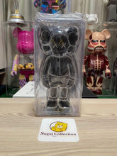 Kaws Companion 开放版 黑色