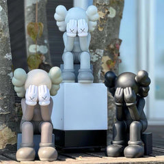 OriginalFake x Kaws Passing Through 2013 Ver.(棕色/灰色/黑色 3 件套,限量 500 件)bearbrick