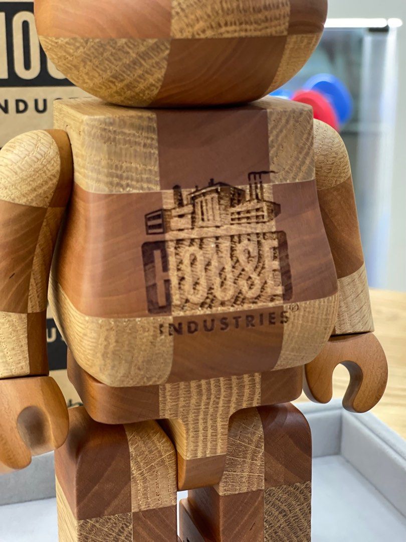 BE@RBRICK x Karimoku House Industries Chess 400% bearbrick