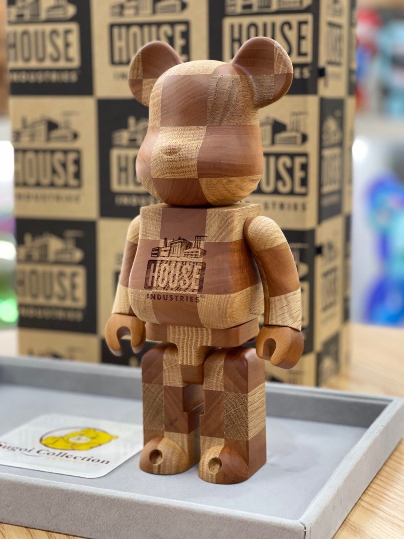 BE@RBRICK x Karimoku House Industries Chess 400% bearbrick