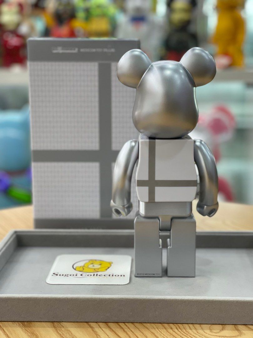 BE@RBRICK x Medicom Toy Plus 400% Silver (1st gen released in 2016)