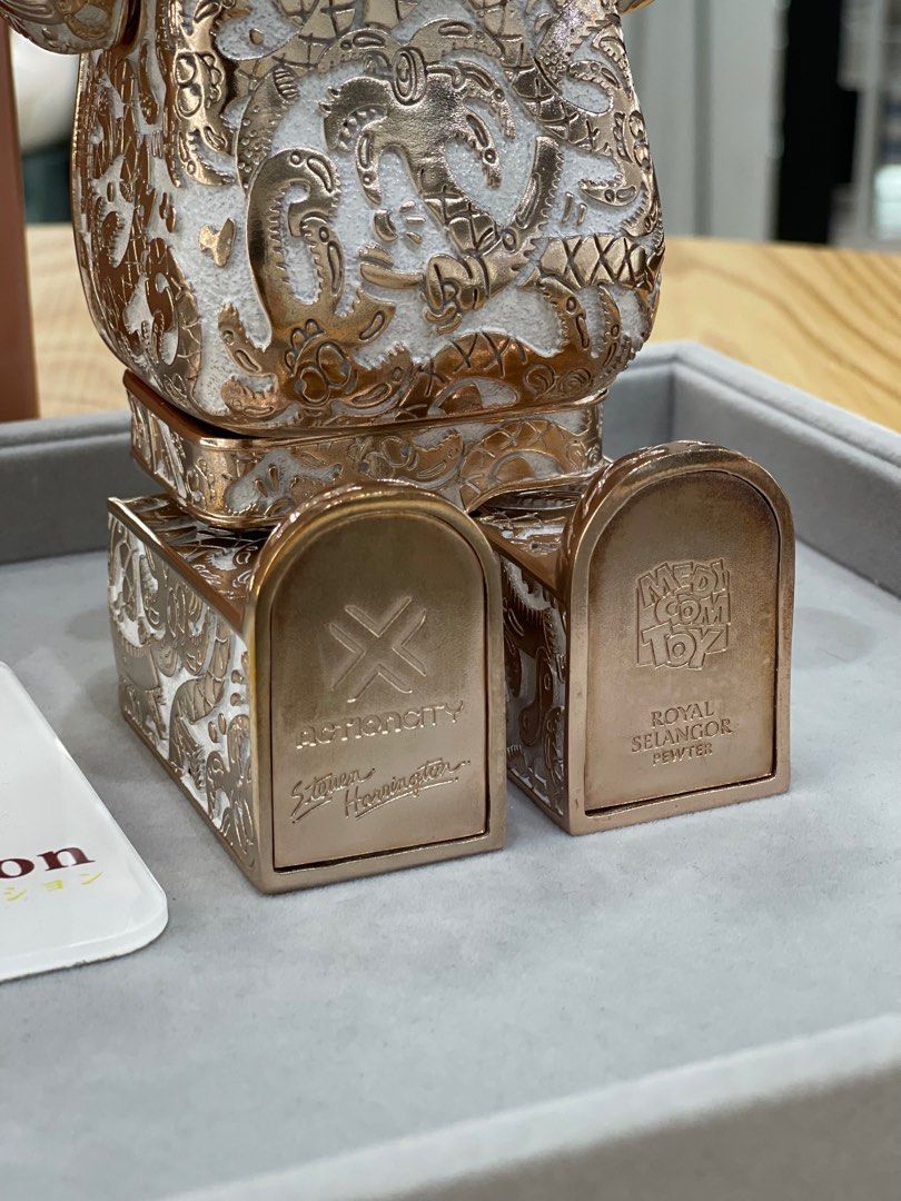 BE@RBRICK x Royal Selangor x Steven Harrington 400% 玫瑰金版 bearbrick