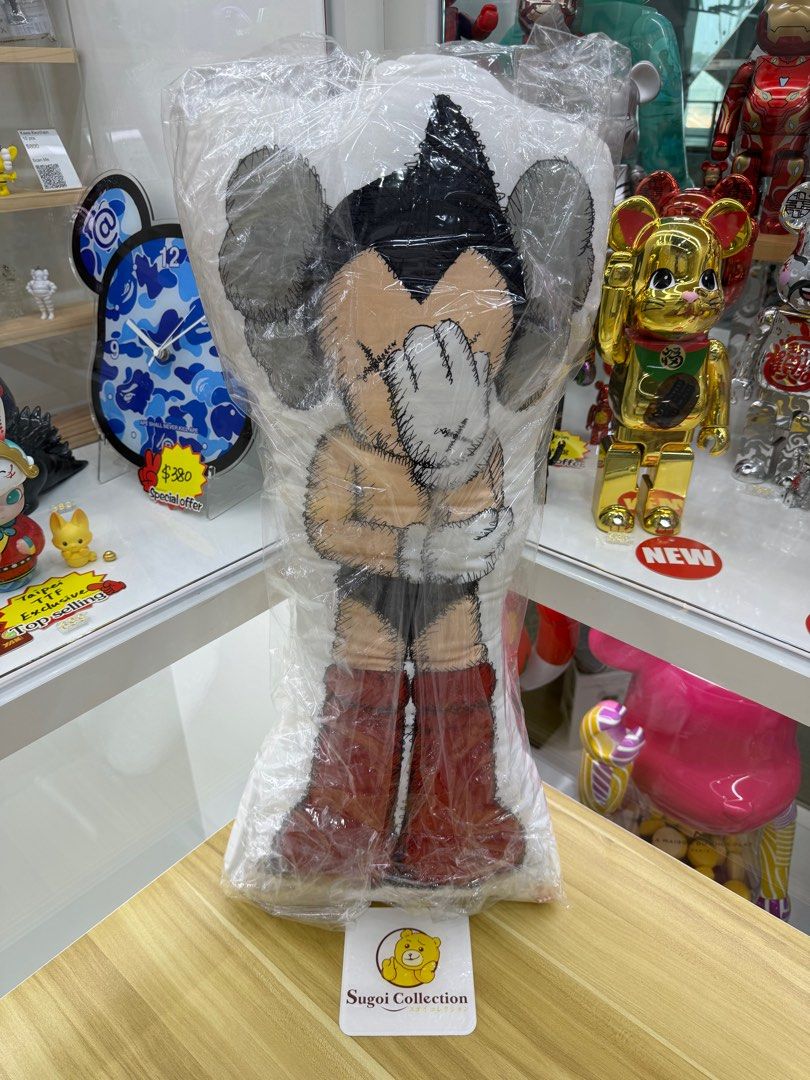 OriginalFake Kaws 铁壁阿童木靠垫（日本制造，2013 年发布） Original Fake
