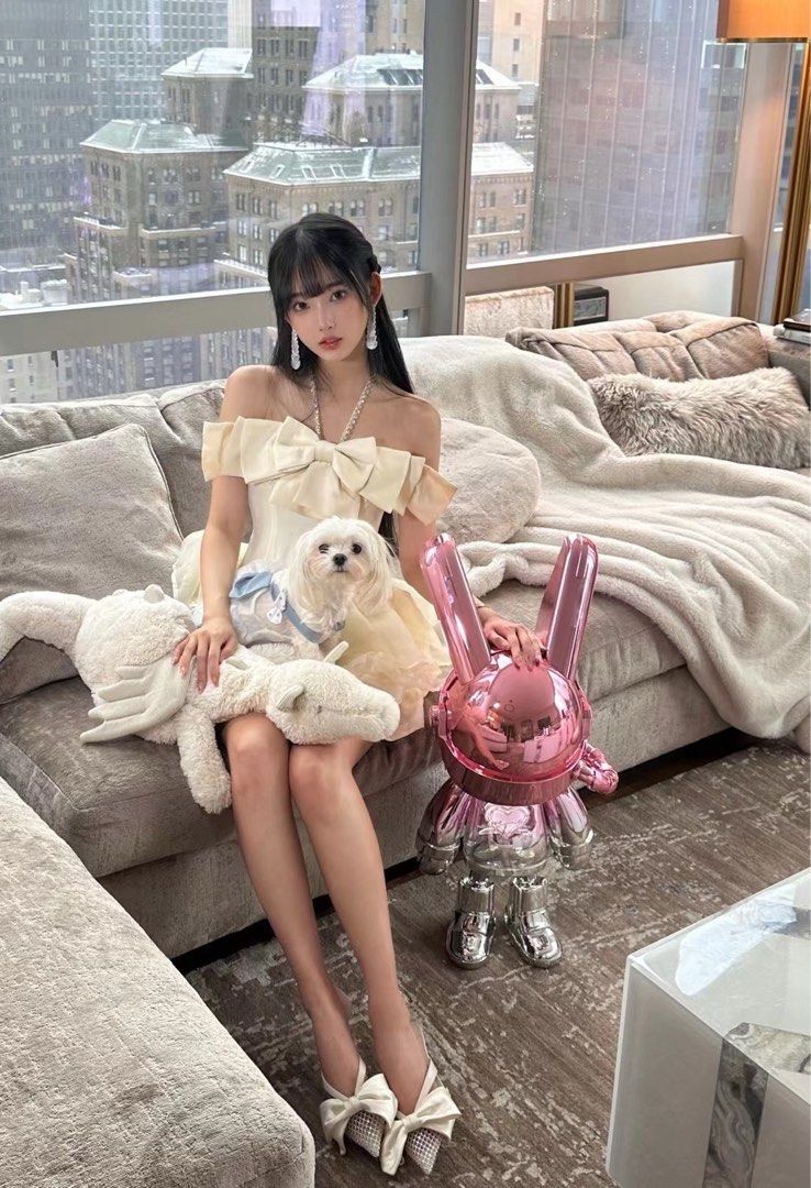 Robbi ”Love in the Universe” 400%/1000% (Able to light up, Limited to 260pcs, Valentine’s Day 2024 Exclusive)