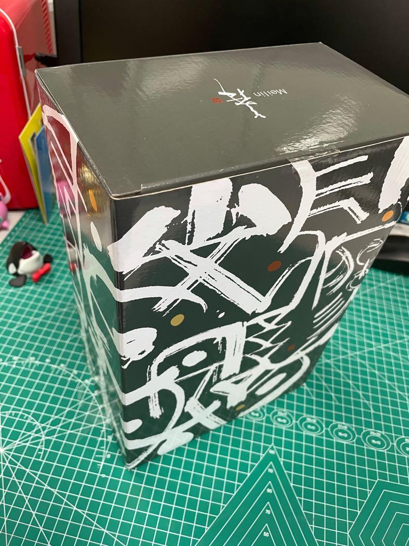BE@RBRICK x Meilin 韩美林 400% & 100% Bearbrick Han Meilin