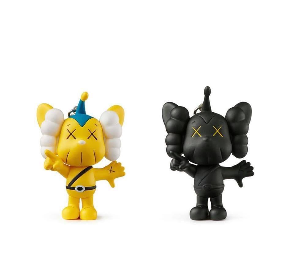Kaws Tokyo First 钥匙扣 (全套15件)